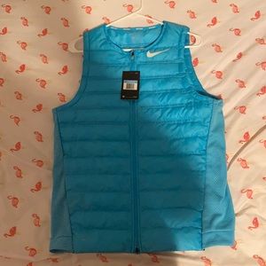 Nike vest